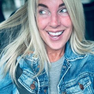 Meet your Posher, Marci